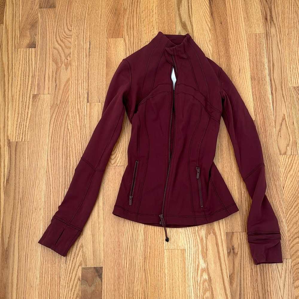Lululemon maroon define Jacket - size 0